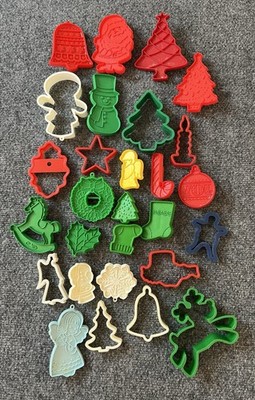 VTG Plastic Christmas Cookie Cutter Lot (28) Baking Wall Decor Holiday Kitchen