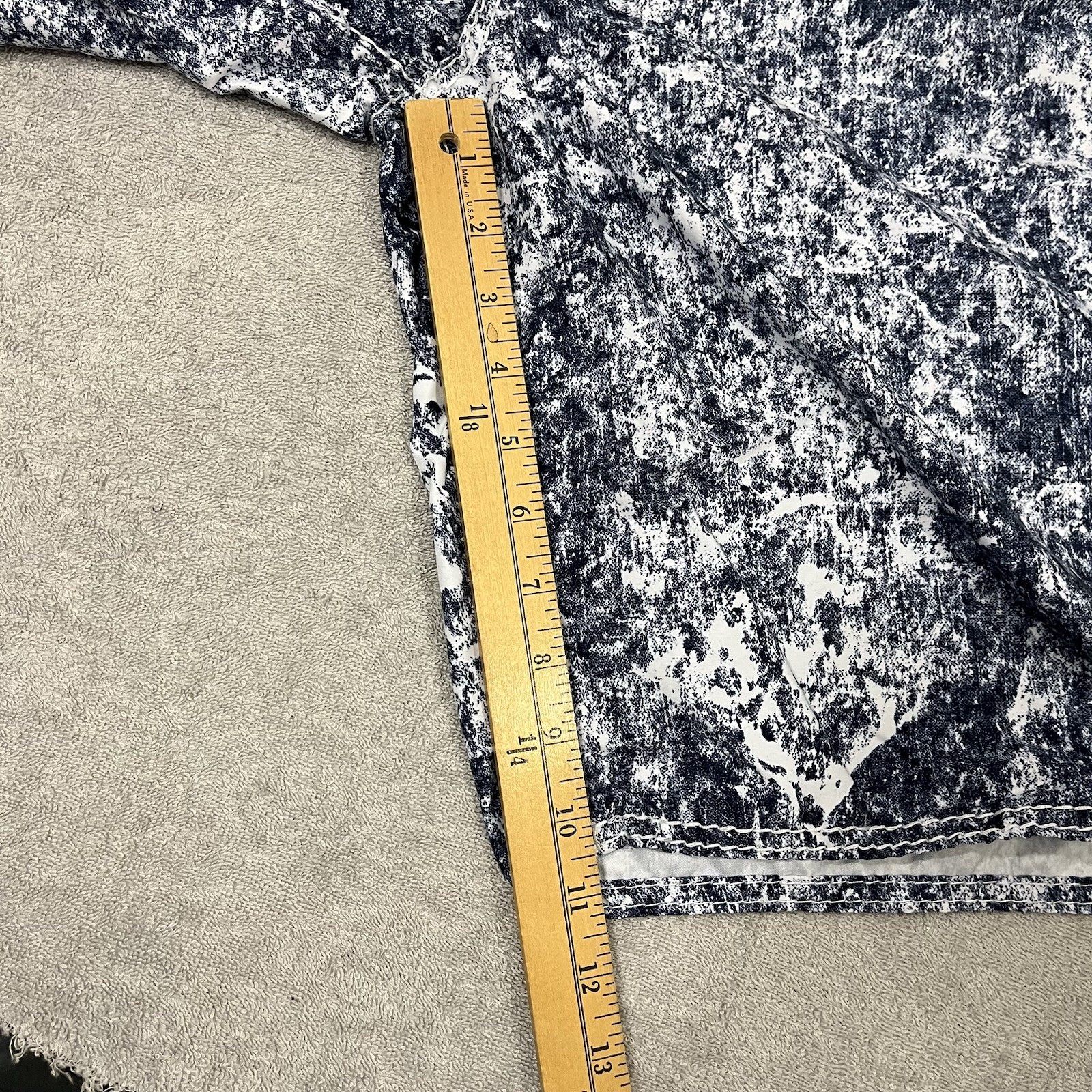 True Religion Mens Board Shorts Swim Trunks Thick Stitching Surf Swimwear 36 thumbnail 6