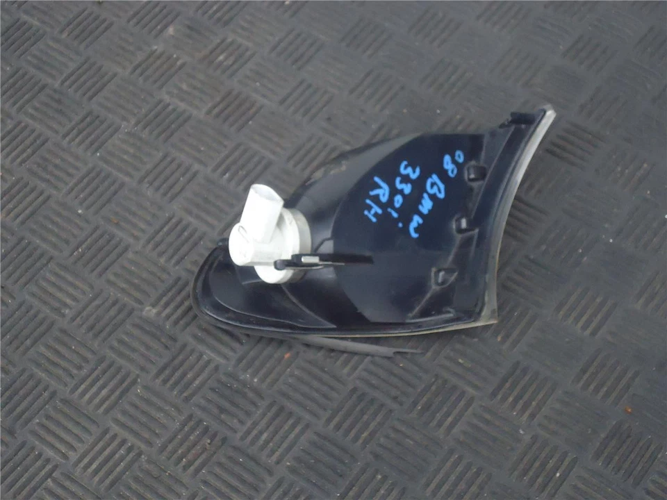 Luz indicadora 98-00 Volvo S70 sedán pasajero (derecha) Foto 4 de 4