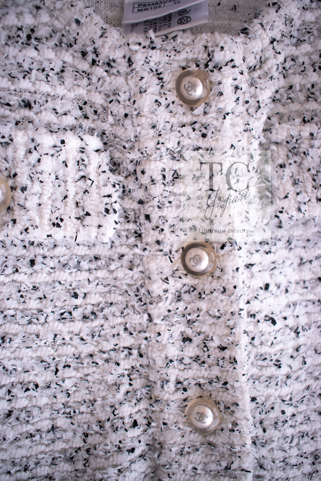 $1.8K CHANEL 16PS White Gray Sleeveless CC Buttons Stretch Knit Dress 36 US4 thumbnail 7