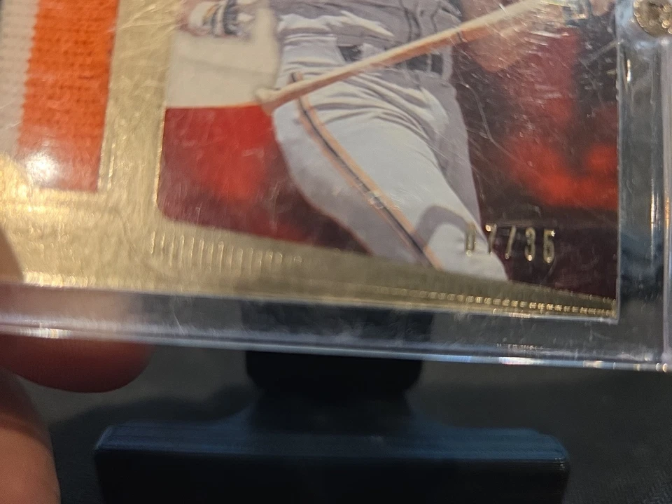 Will Clark 2003 UD Ultimate Collection Patch Jersey Card 07/35 - Image 2 of 3