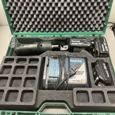 Greenlee Gator cutter cable ES8L w/ 3 batteries, charger and case TESTED