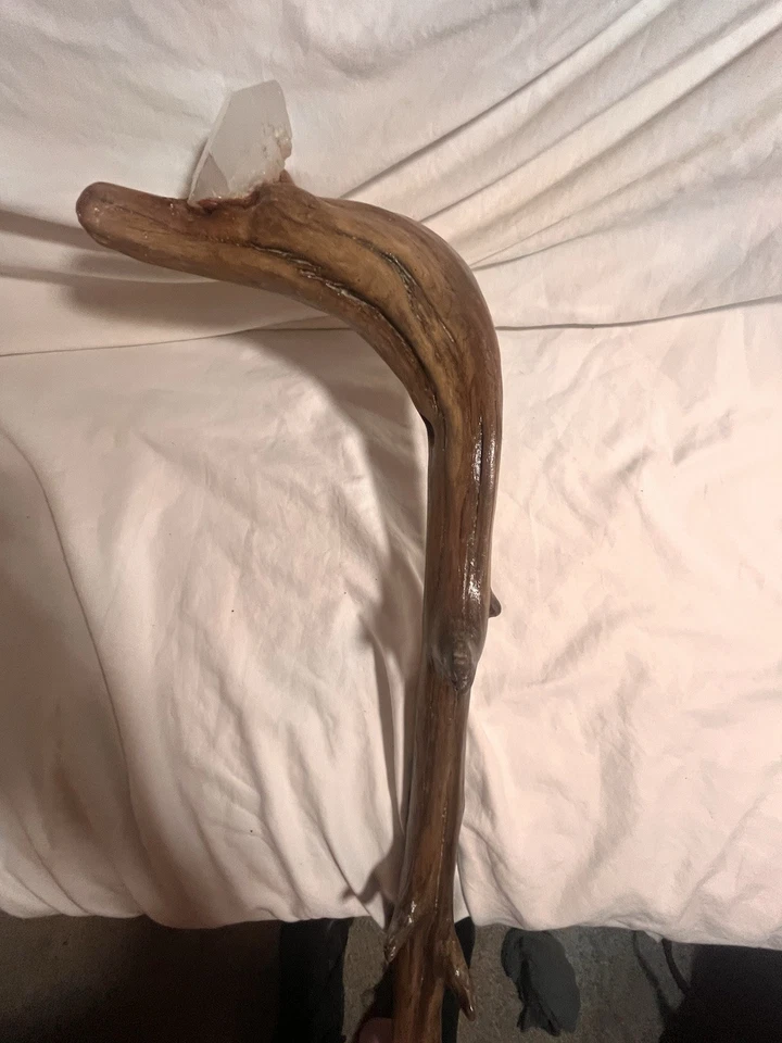 Bastón de mago de madera hecho a mano con cristal, 53 pulgadas Foto 3 de 4