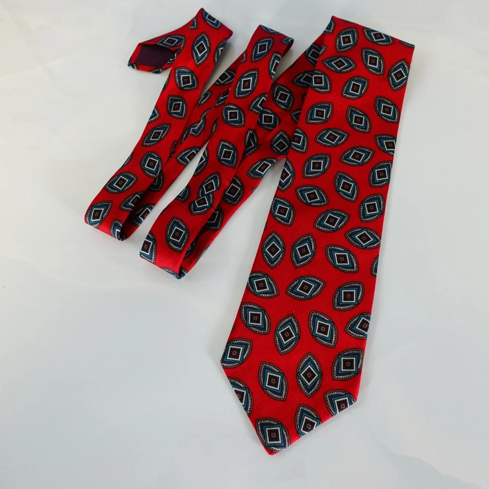 Corbata de Colección Años 70 STRATHMORE Para Hombre Rojo Medallón Pastillas Foulard Art Deco Seda Foto 3 de 4
