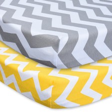 Lily's Child - Set of 2 Fitted Crib Sheets - 100 Cotton - Zig-Zag Lines