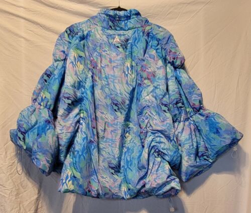 Disney Parks Pandora AVATAR Way of Water Lightweight Puffer Jacket Size XS NWT - Picture 2 of 3