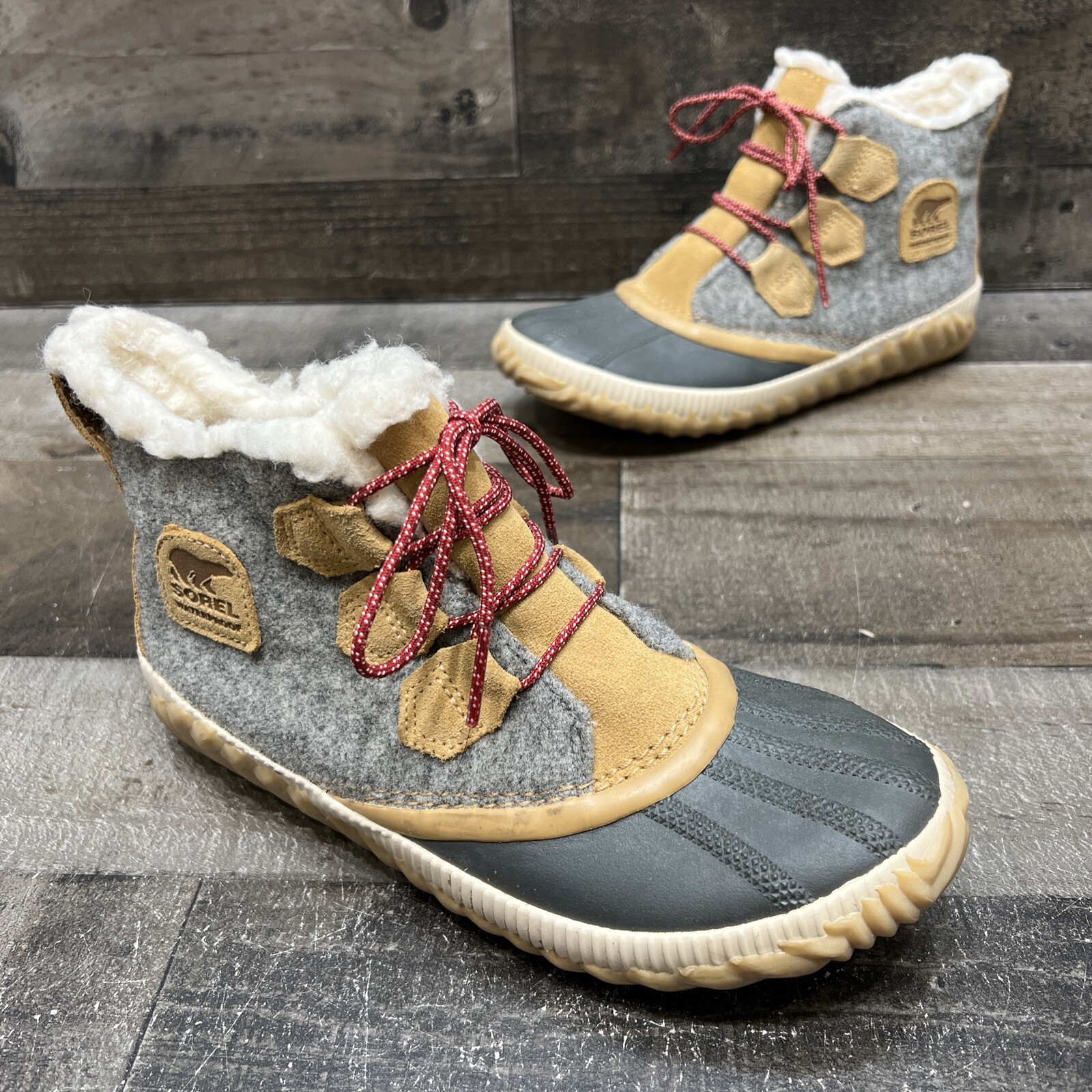 sorel ladies waterproof ankle boots