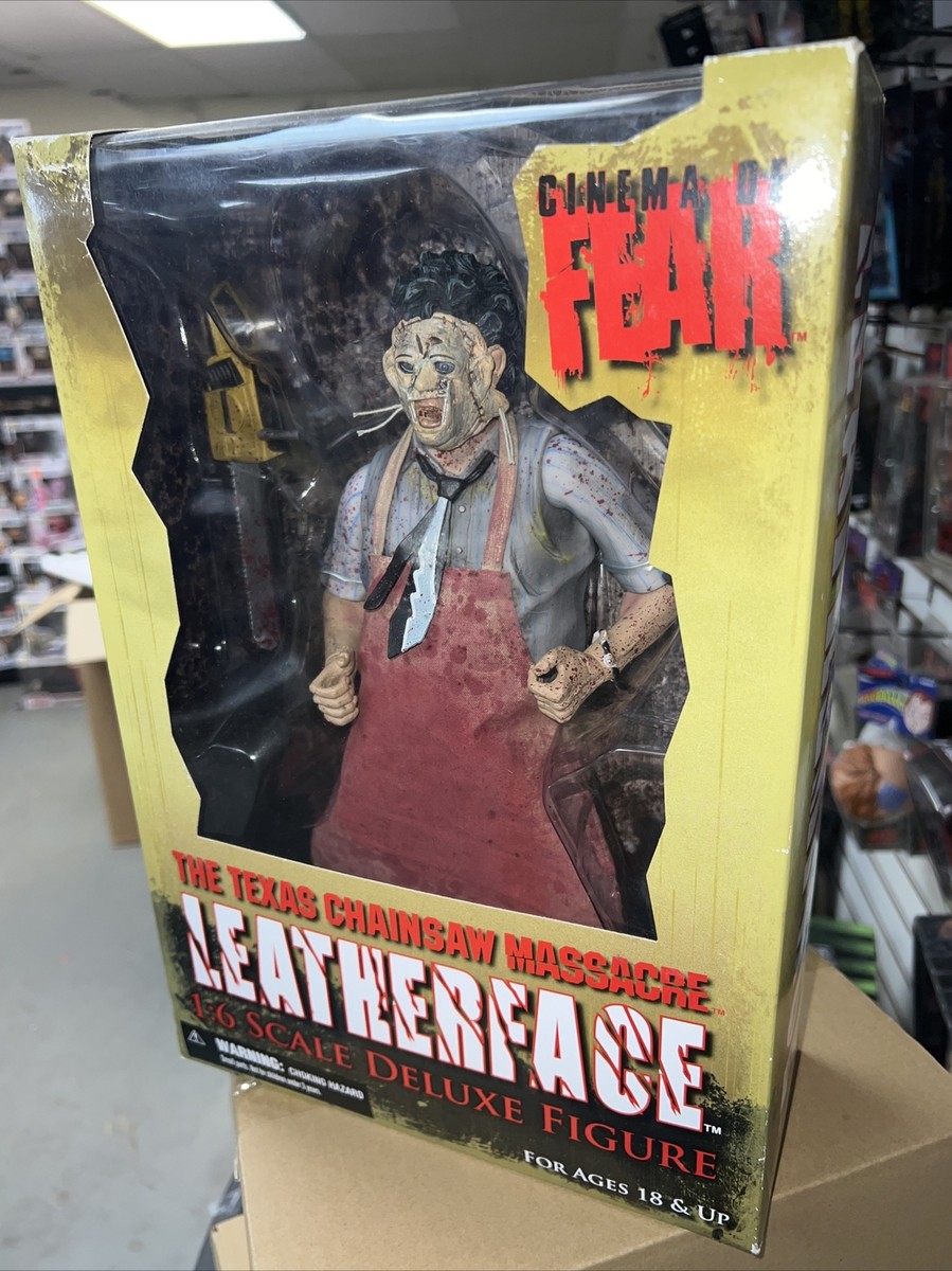 CINEMA OF FEARⅡ MEZCO  FIGURE 2010 Mezco Toyz LEATHERFACE Cinema Fear 12” Figure Toys