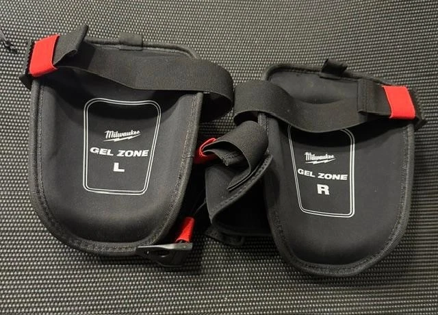 Milwaukee 48-73-6030 Performance Hard Shell Knee Pad, Dual Strap-NEW - Image 3 of 4