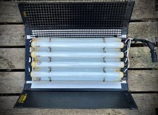 Kino Flo 4Bank 3-Light Kit: 3x Ballasts. 1x 4' 2x 2' fixtures w/Cases. Working
