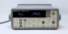 HP / Agilent 53132A 225 MHz 12 digits/s Frequency Counter/Timer. Option 030