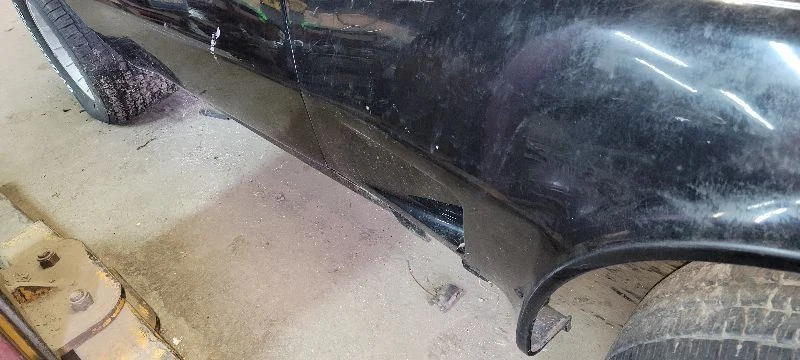 Nudillo/trozo trasero derecho pasajero Chevrolet Corvette 63-82 Foto 2 de 4