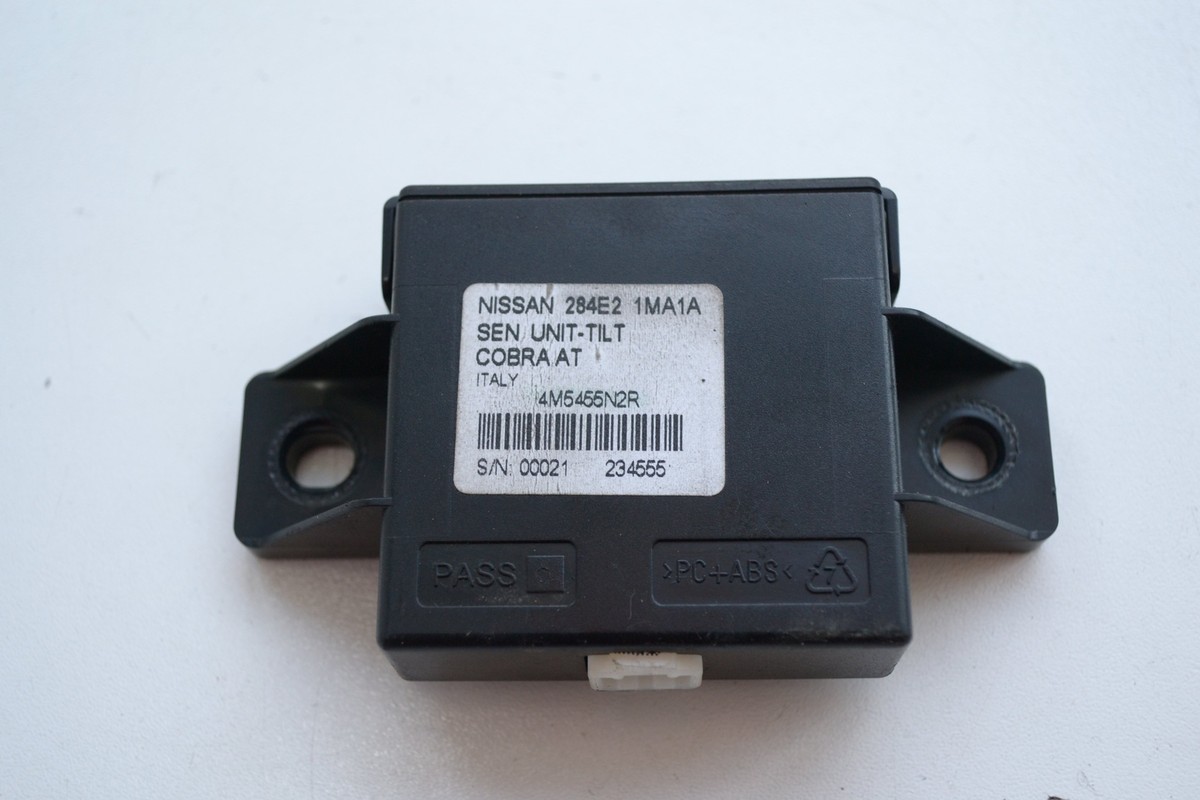 INFINITI M30d 2010 LHD Tilt Sensor Control Module Unit 284E2