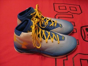 curry 2.5 red white and blue