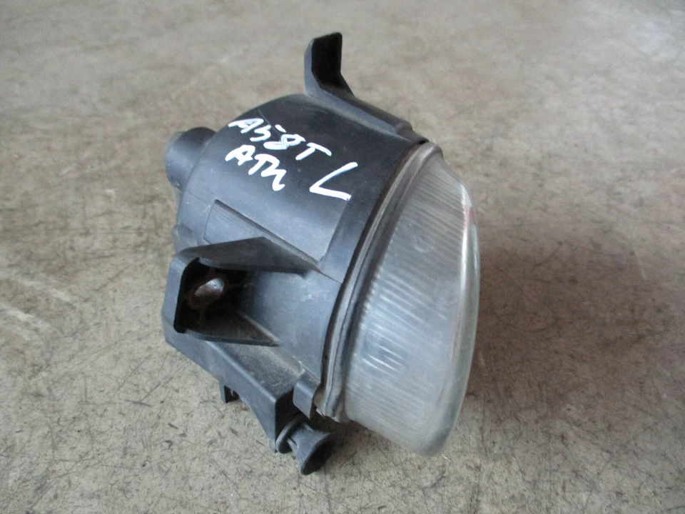 Faro antiniebla izquierdo AUDI A5 8T 8T0941699 NSW luz VALEO Foto 3 de 4