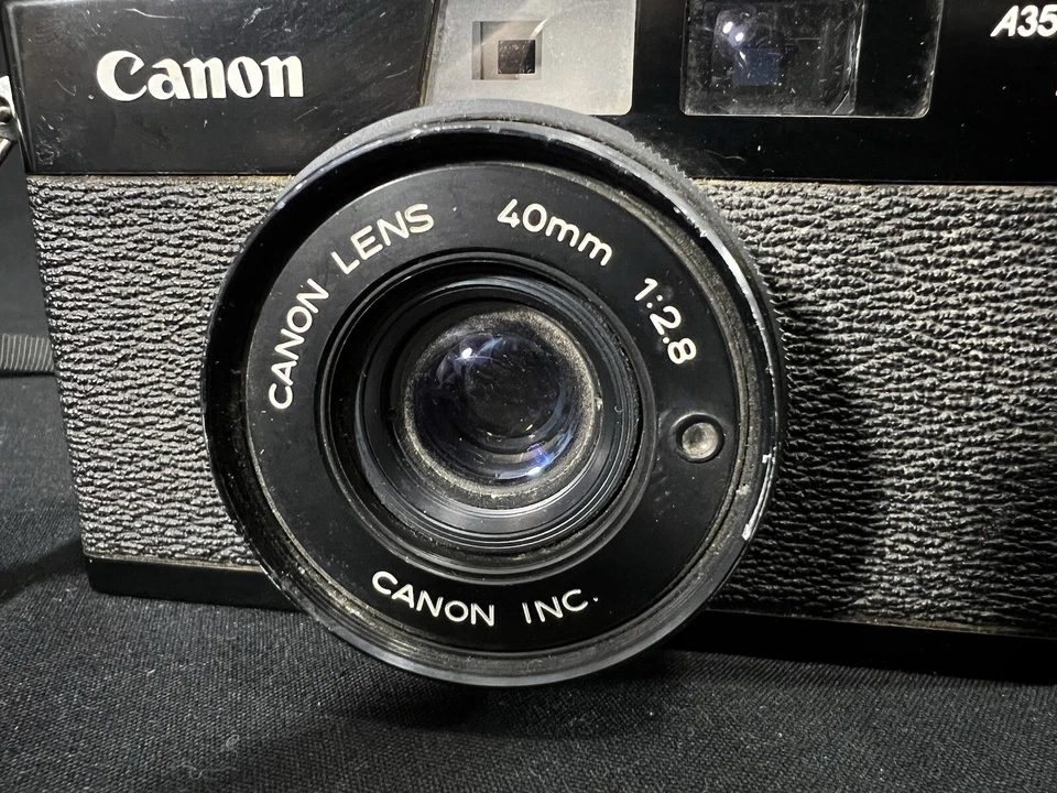 Canon A35 F 35mm Rangefinder Film Camera With 40mm f 1:2.8 Lense - Image 3 of 4