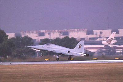 Original colour slide F-5E Tiger II 21133/91706 of 211 Sqdn.Royal Thai Air Force