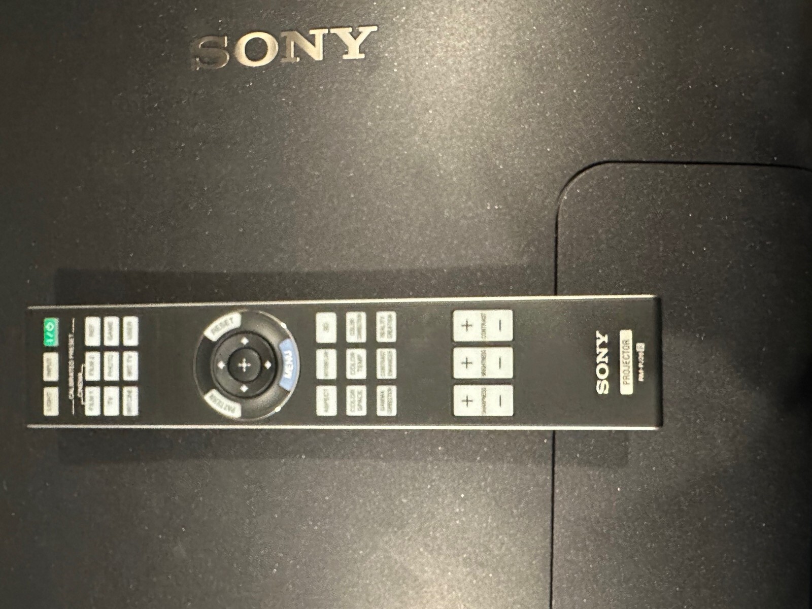 Sony VPLVW295ES 4k HDR Home Theater Video Projector With Box Spare