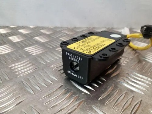 MITSUBISHI ASX GAW Airbag Schalter 8610A054 1.80 Diesel 110kw 2011 25127532