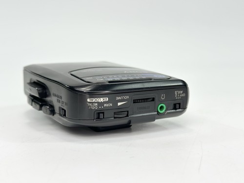 Sony Walkman WM-FX101 Working AM/FM Radio Cassette Tape Player NEW BELT - Picture 5 of 9