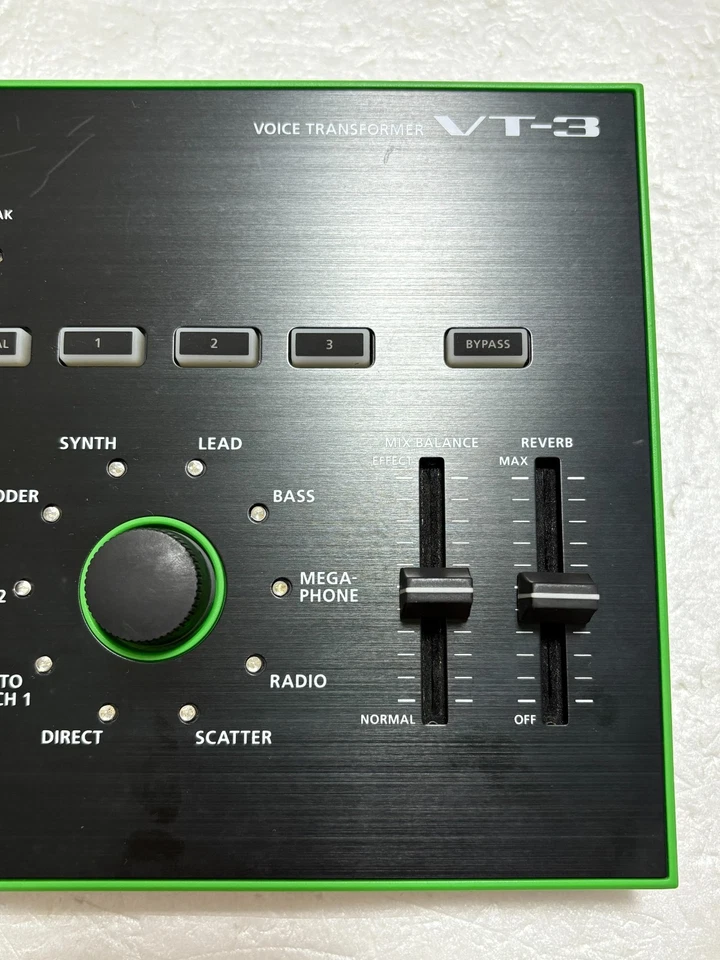 Roland AIRA VT-3 Voice Transformer Effect Processor Used from Japan - Image 4 of 4