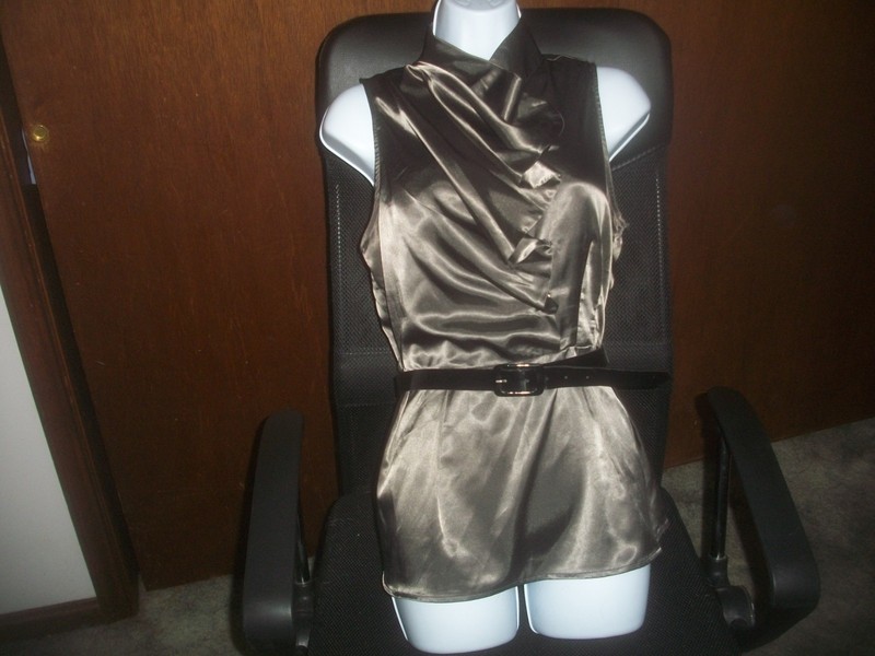 MANDEE gray shine peplum blouse size large