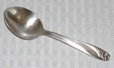 1950s 1847 Rogers Bros IS Daffodil Silverplate 4 1/4" Straight Handle Baby Spoon