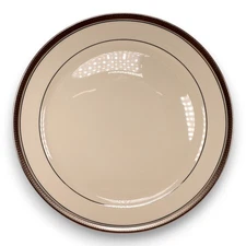 Pickard Geneva Ivory Bone China 10 7/8" Dinner Plate Platinum Trim USA 1980's