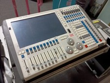 Avolites Tiger Touch Lighting Console With Case 