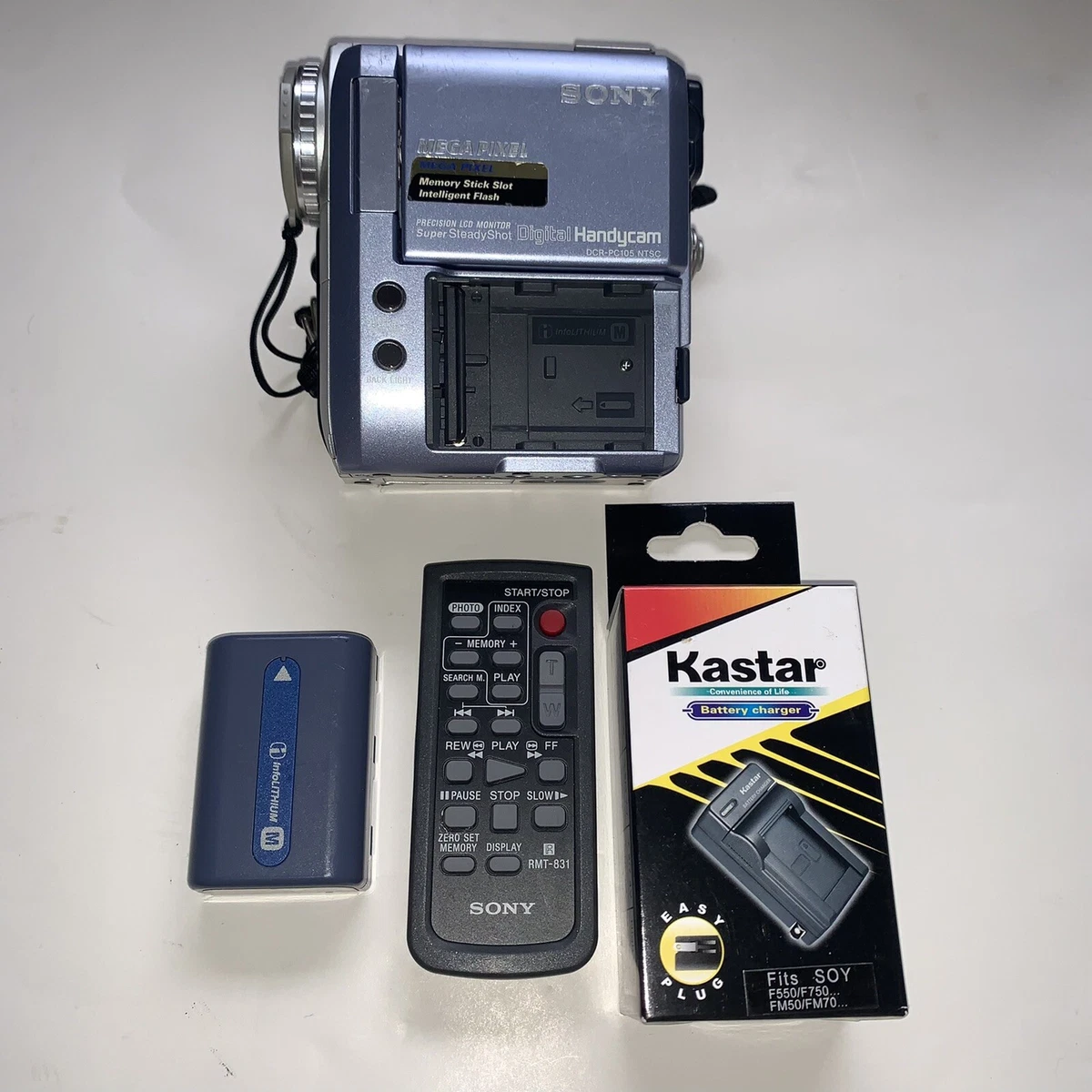 SONY Handycam DCR-PC105