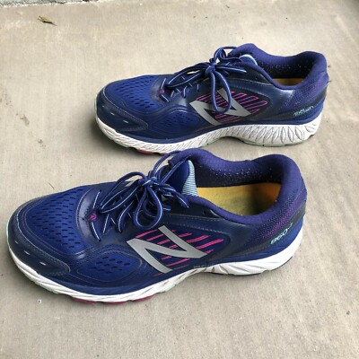 New Balance Womens 860v7 Running Shoes 