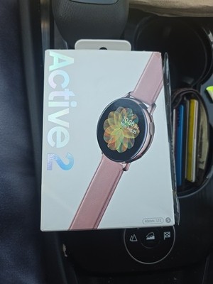 Samsung Galaxy Watch Active2 40mm Pink New in Box