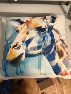 Throw Pillow Indoor Giraffe Theme.   NWOT   16x16