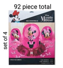 Kit de decoración de mesa Disney Minnie Mouse 92 piezas suministros de fiesta. Juego de 4 Pack