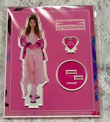 LE SSERAFIM FEARLESS Yunjin Acrylic Stand HUH YUNJIN Collectible Figure