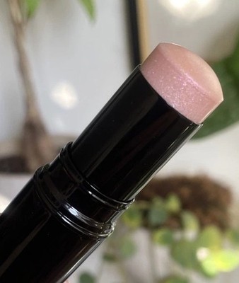 CHANEL Baume Essentiel Multi-Use Glow Stick in Mermaid Glow - Brand New