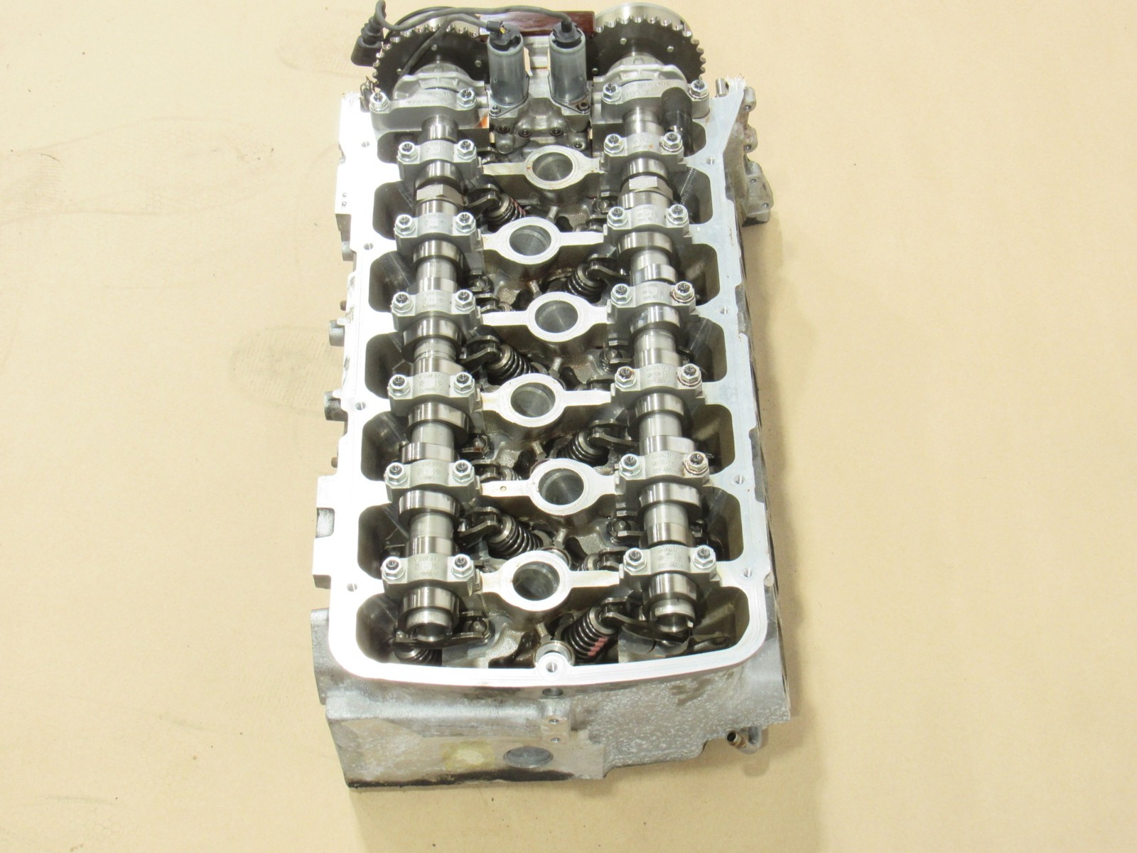 12-18 Bentley Continental GT W12 2015 6.0L Right Engine Motor Cylinder Head |:A