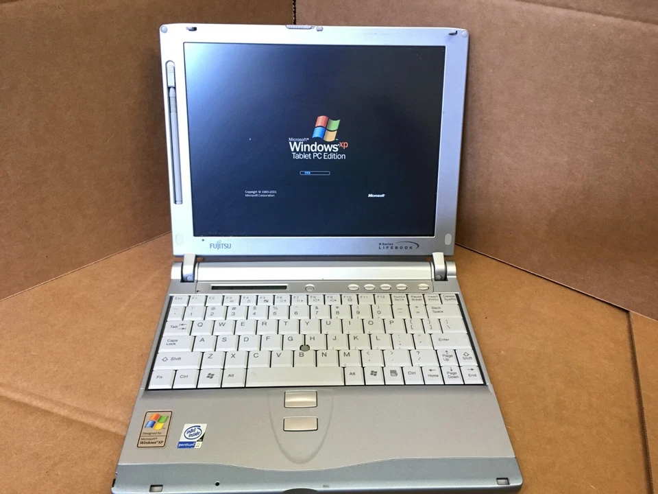Fujitsu B series lifebook CP147370 10.5" P III 850MHz 256MB AM 40GB HDD XP TE - Image 3 of 4