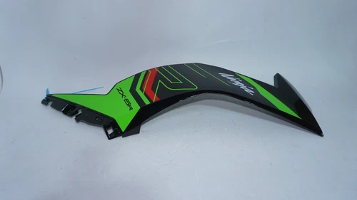 FOR Kawasaki 2024 ZX6R MIDDLE FAIRING PLASTIC BODY PROTECT Left/Right GREEN - Picture 12 of 17