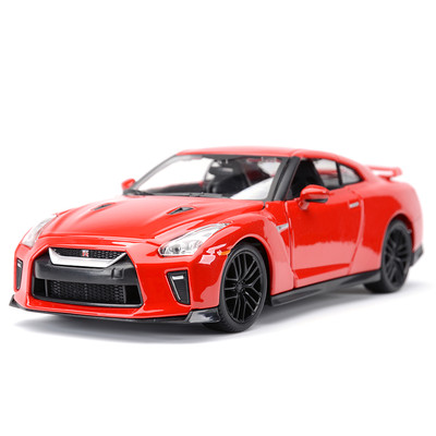 Bburago 1:24 2017 NISSAN SKYLINE GTR GT-R Racing Car Vehicle