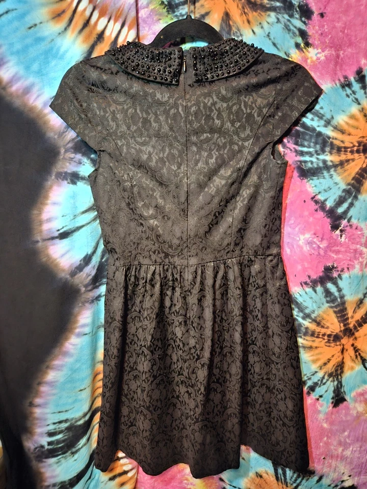 Vestido Kensie Negro Estampado Brocado Adornado Cuello Cuentas Manga Gorra Talla Pequeña Foto 2 de 4