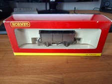 Hornby R6085C BR  WAGON WEATHERED WITH COAL LOAD
