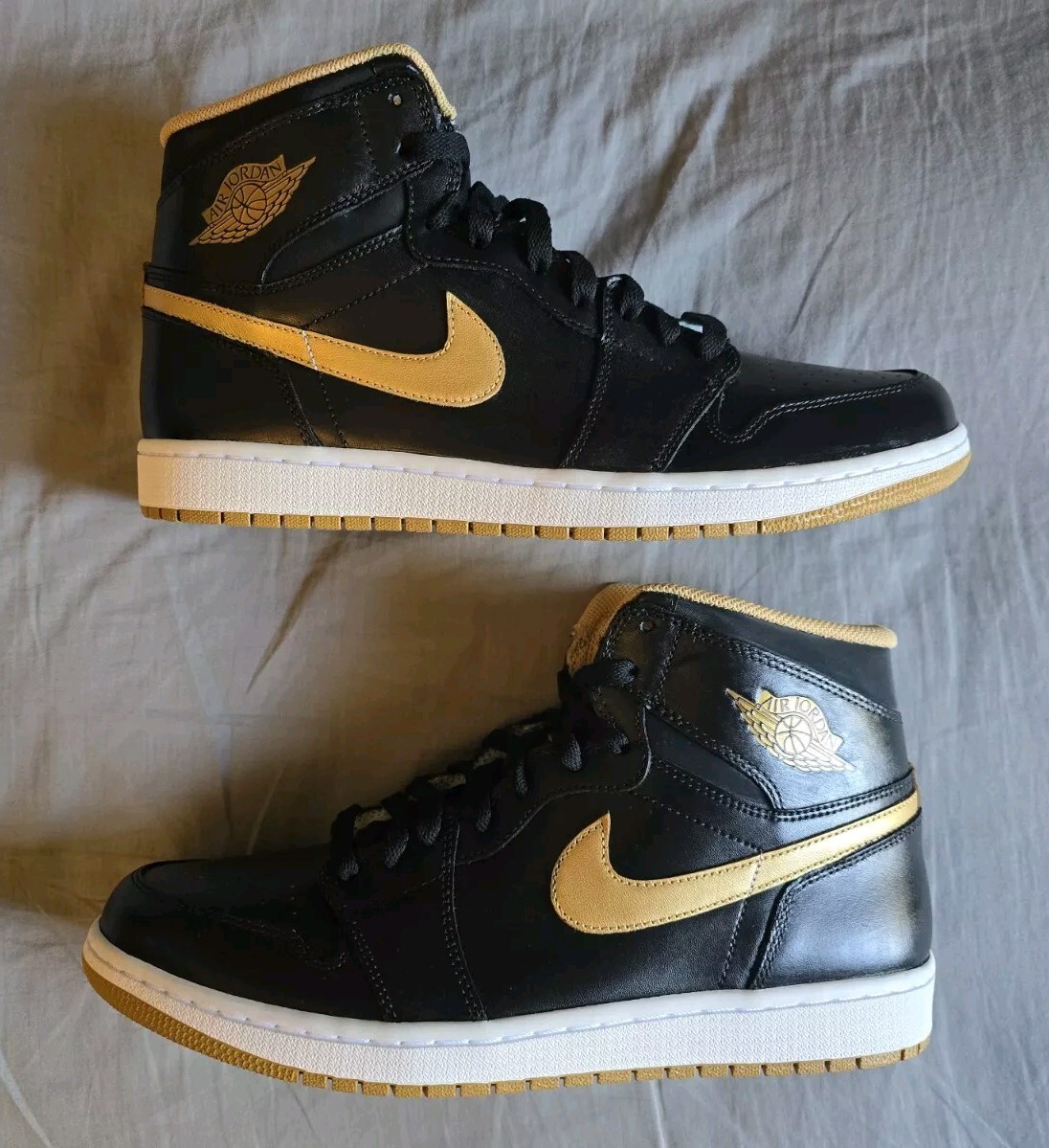 Air Jordan Retro OG High Black Gold CUSTOMS Size 11 555088