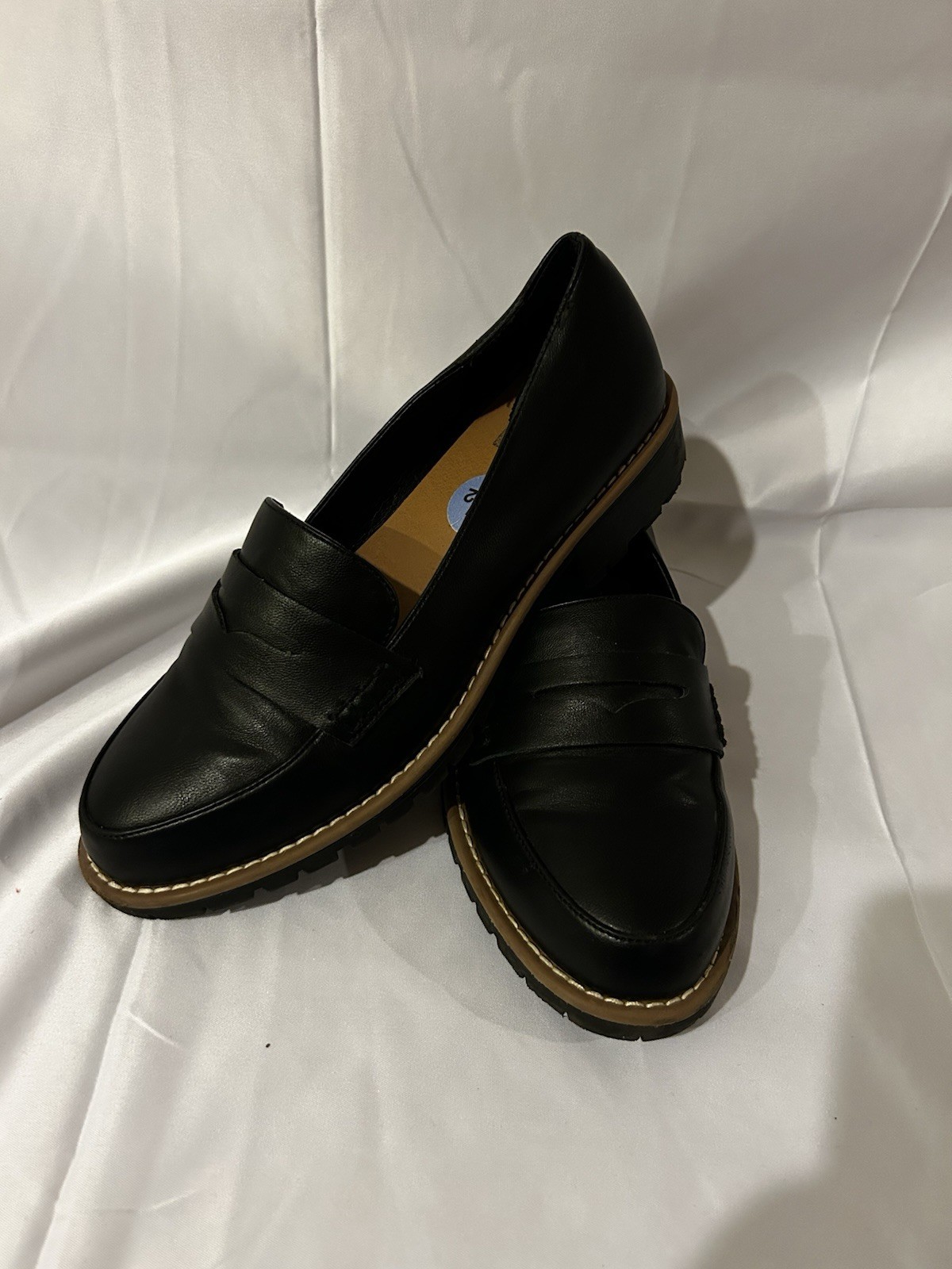 Dolce Vita Black Loafers Women’s Size 7.5 NWT | Vintage Designer Shoes NWOT