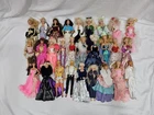 Vintage Barbie Doll Lot 28 Dolls 80s 90s Mattel Mixed Fashion Dolls w/ Clothes