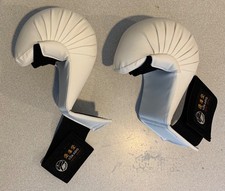 Tokaido Karate gloves, white, size: Large