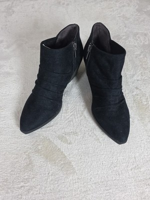 Life Stride Velocity 2.0 Reba Faux Suede Block Heel 6M Side Zip Ankle Boot Black