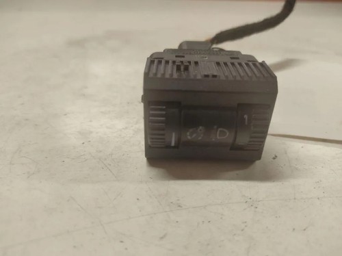 VW POLO 9N Schalter zur Einstellung der Scheinwerferhöhe 6Q0941333C 30903820