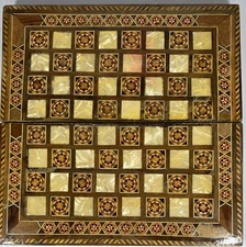 VINTAGE CHESS BACKGAMMON FOLDING TRAVEL BOARD MOTHER OF PEARL INLAY 12”