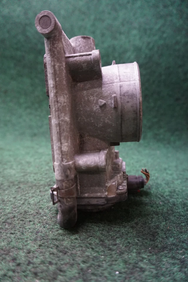 Mazda 5 2008 2,3 L carrocería del acelerador OEM L3R413640 Foto 4 de 4